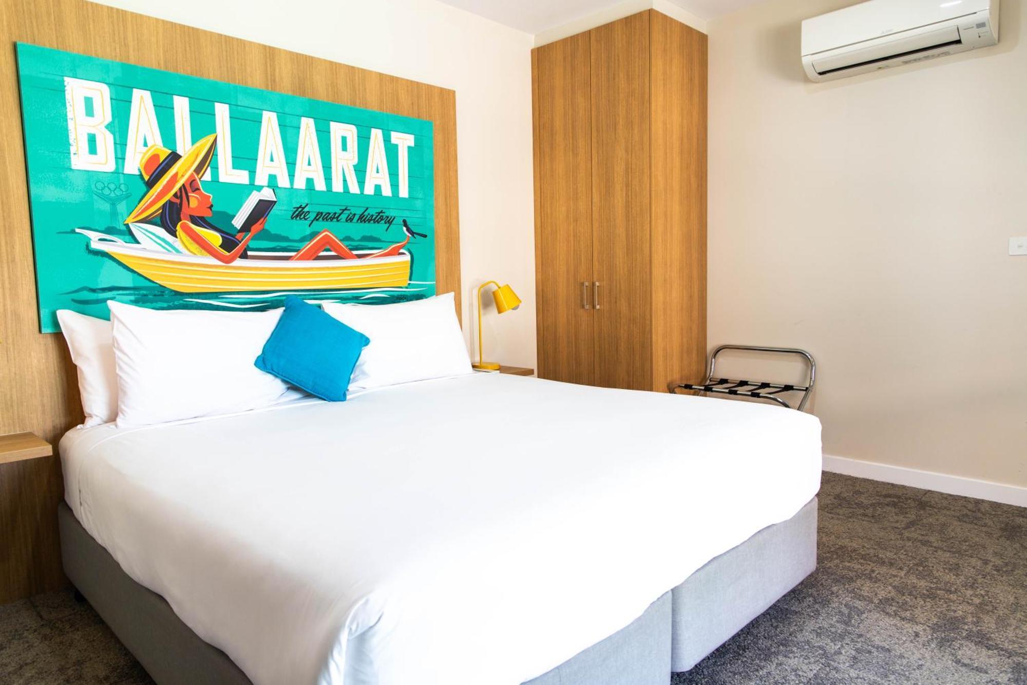 Superior King Room