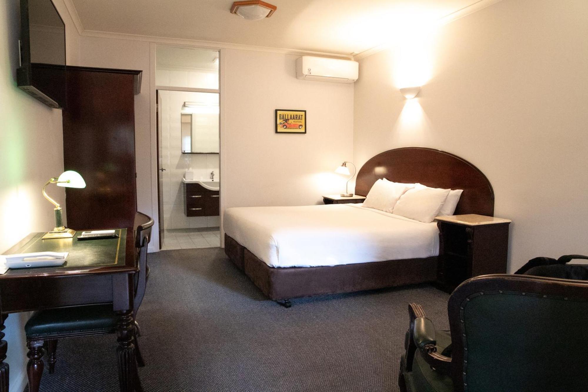 Lodge Room